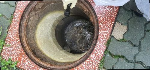 광명 철산1동 하수구막힘 배관 내부 상태를 확인하고 세척 여부를 판단하는 점검 장비